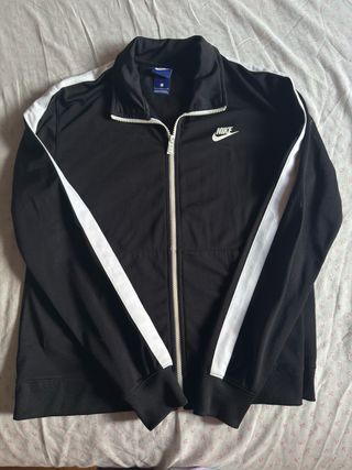 Sudadera Nike Negra con Rayas Blancas