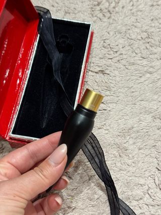 Pintalabios Christian Louboutin Negro y Dorado