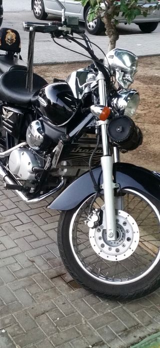 Faro moto custom skull