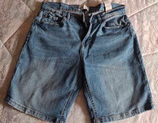 Pantalón corto vaquero azul