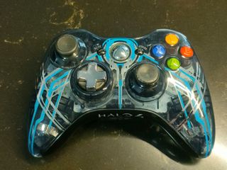Mando Xbox 360 Halo 4