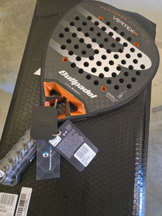 Pala Bullpadel Vertex 04/2025