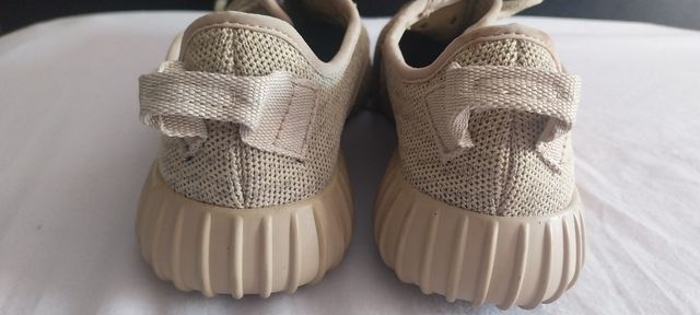 Adidas YZY Boost Beige
