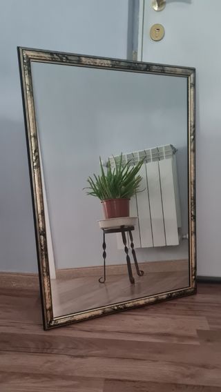 Espejo Vintage Dorado y Negro