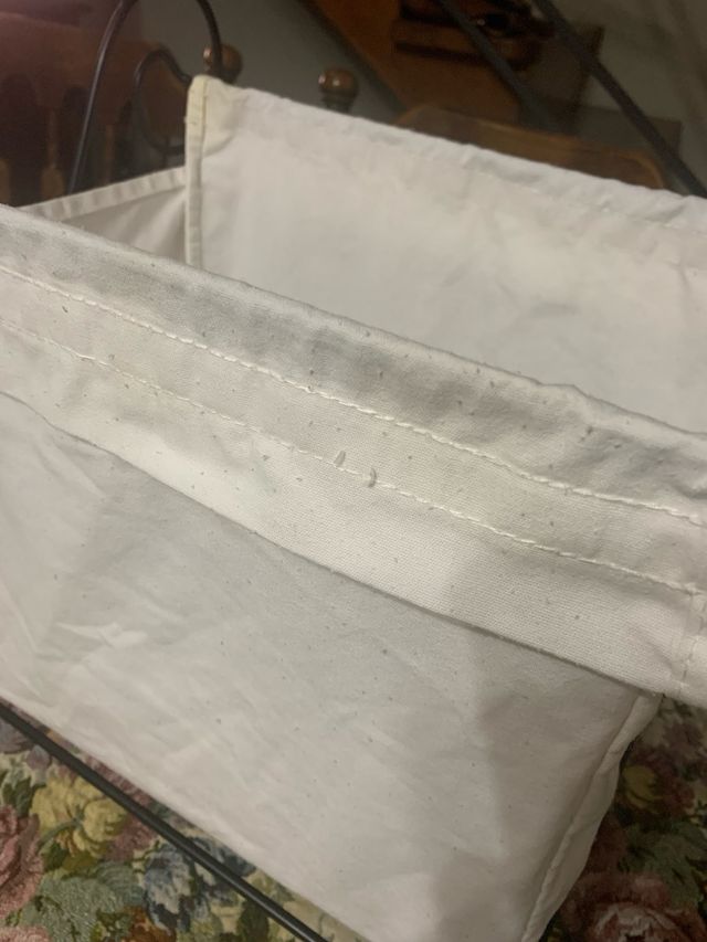 Portariviste Ikea bianco tessuto