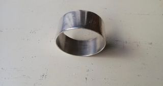 Servilletero antiguo de plata con sello
