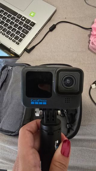GoPro Hero 10 Black con accesorios