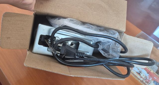 Sierra de calar Powerplus 450W. Un solo uso.