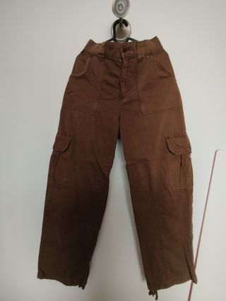 Pull&Bear Pantalones Cargo Marrones unisex 