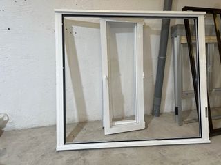 Ventana plegable aluminio blanca