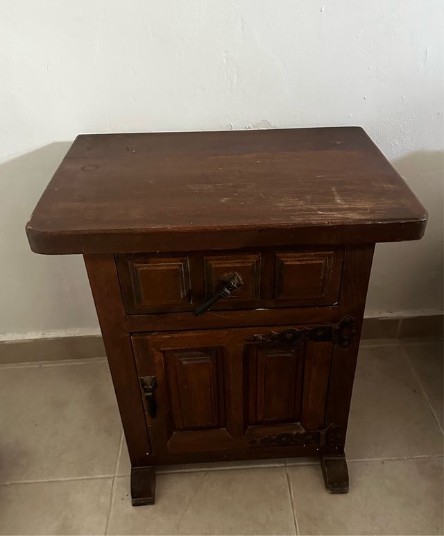 Mesita de noche Castellana madera