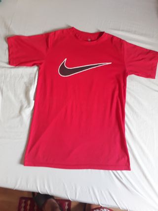 Camiseta Nike Roja manga corta