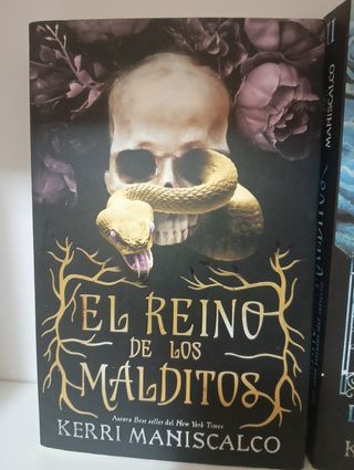 TRILOGÍA  El reino de los malditos (Spanish Editio