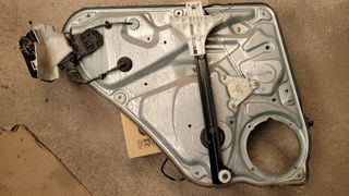 Elevalunas Trasero Derecho Passat 98 Eléctrico