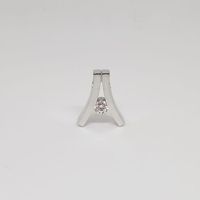 Colgante Oro Blanco Triángulo Brillante