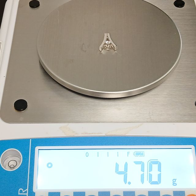 Colgante Oro Blanco Triángulo Brillante