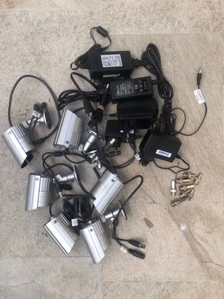Lote Cámaras Vigilancia y Adaptadores