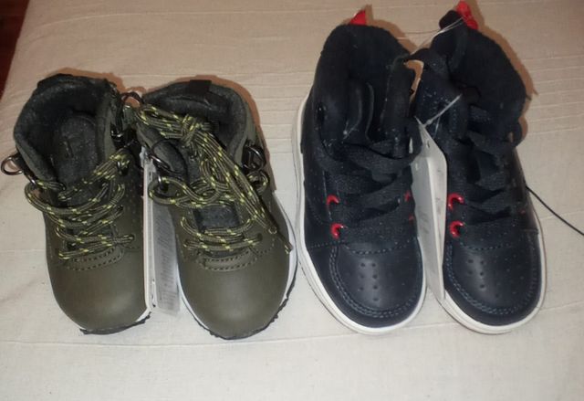 Botitas para bebé lote precio por los dos