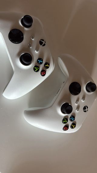 Xbox Series S 512GB Blanca + 2 Mandos
