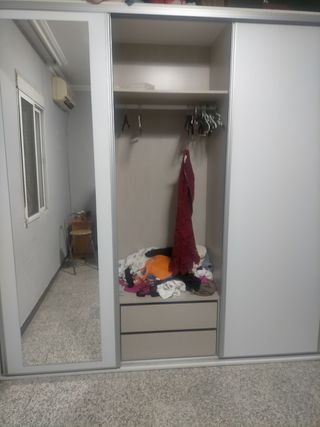 Ropero de matrimonio blanco