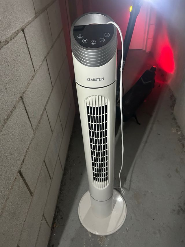 Ventilador de Torre Klarstein Blanco.
