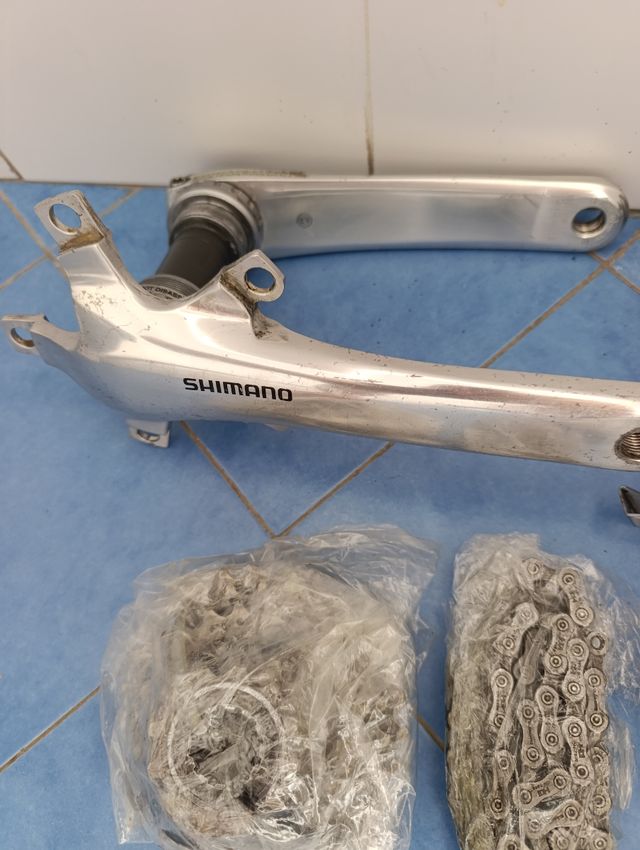 Shimano 105 Guarnitura Bici