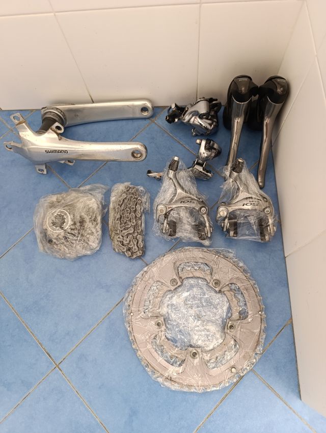 Shimano 105 Guarnitura Bici