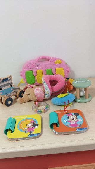Lote Juguetes Bebé: Piano, Peluches y Más