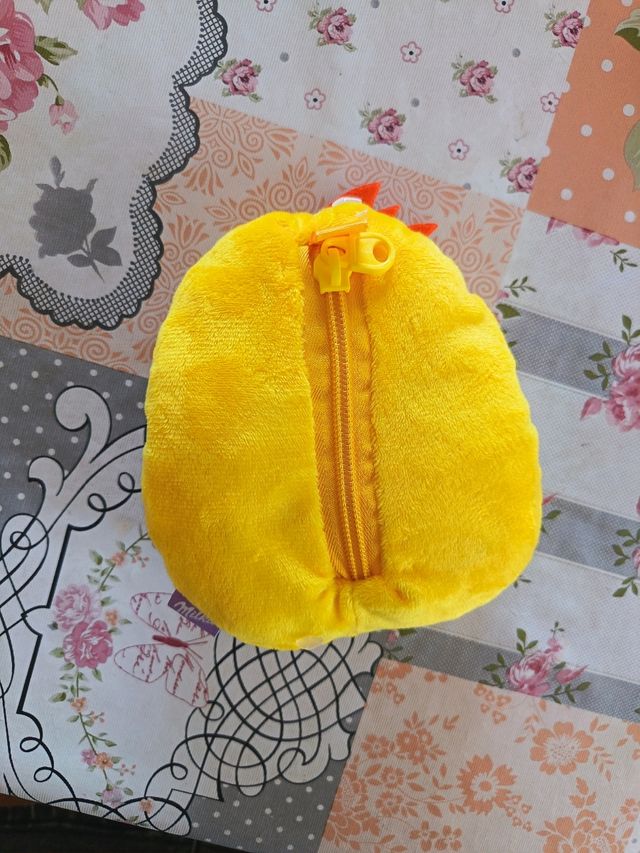 Pupazzo pulcino con cerniera