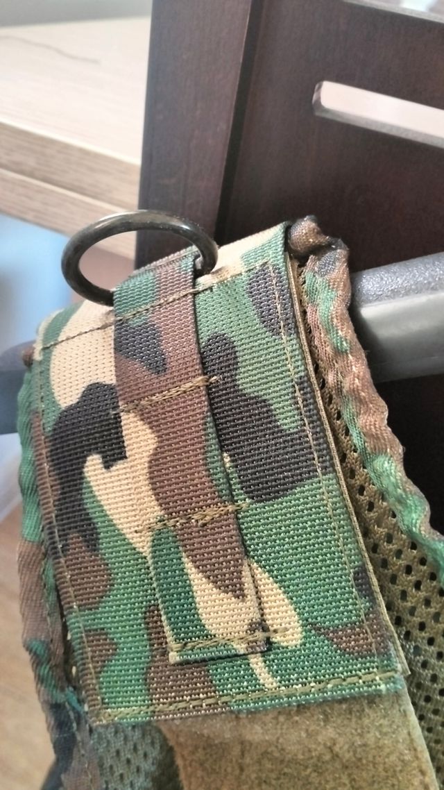 Chaleco táctico Altus camuflaje