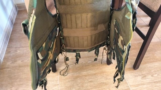 Chaleco táctico Altus camuflaje