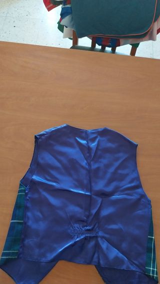 Chaleco Coral els Verdums cuadros azul y verde