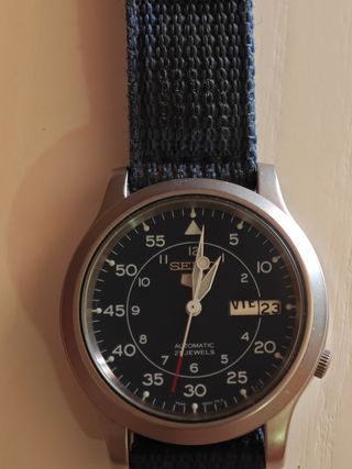 Seiko 5 Reloj Automático Gris