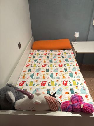 Cama nido con cajones. 