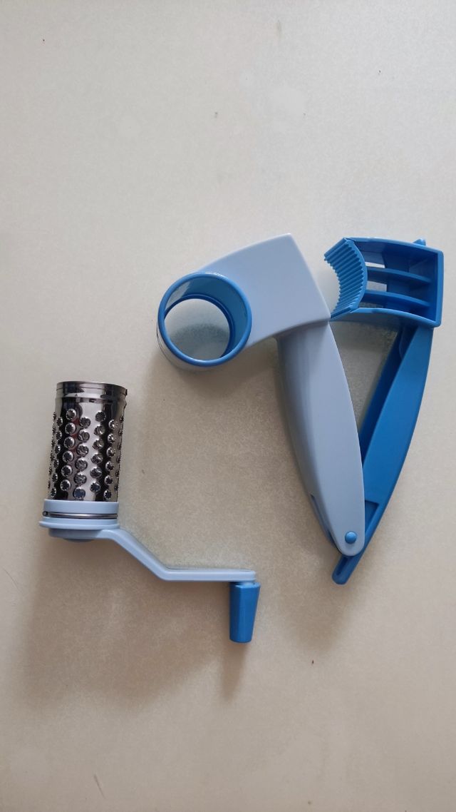 Grattugia Biraghina Blu