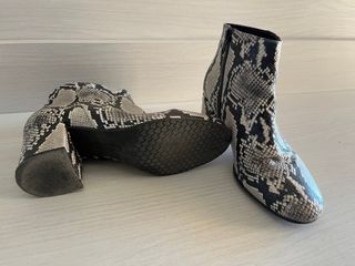 Botines imitación piel serpiente 