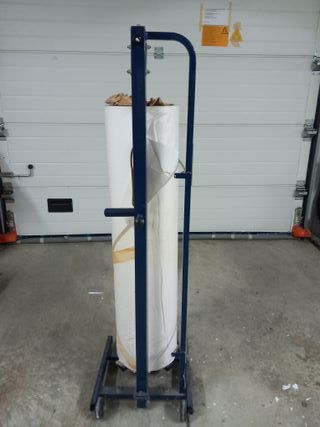 Portabobinas vertical