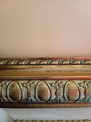 Quadro Dama con Abito Blu e Bianco 