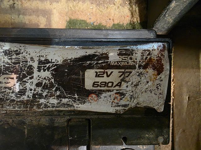 Bateria Carro GN9 12V 77Ah 800A