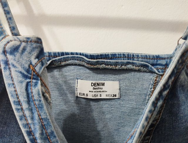 Mono vaquero corto Bershka mujer Talla S