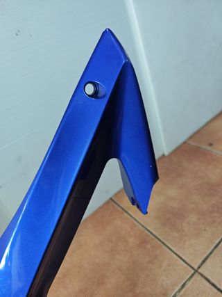 Boomerang Izquierdo Yamaha R6 Azul