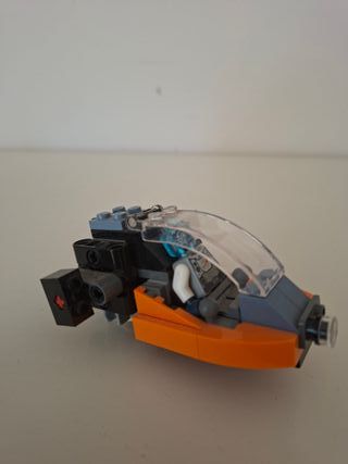 Lego Minifigura y Piezas