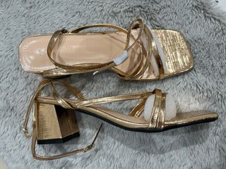 Sandalias Manluzi Doradas