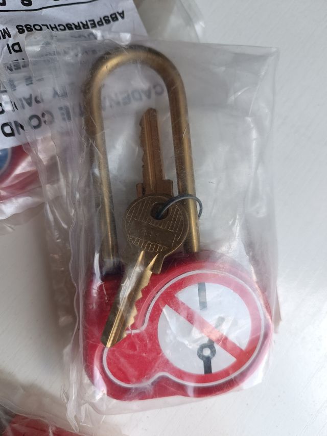 1 Candado Seguridad-bloqueo CATU AL-230 Prot.Elect