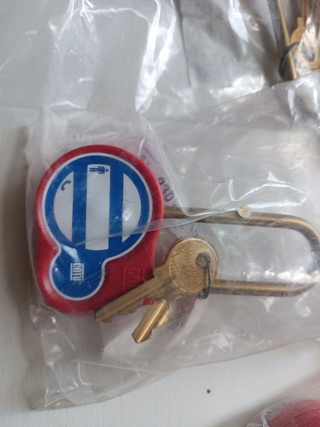 1 Candado Seguridad-bloqueo CATU AL-230 Prot.Elect