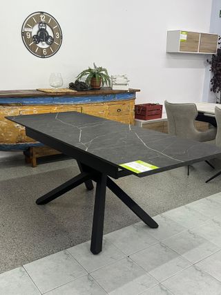 Mesa de comedor extensible NUEVA