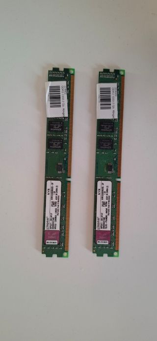 2 x Kingston KVR1333D3N9/2G-SP 2GB DDR3 RAM