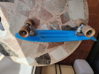 Patinete azul tipo Penny Board