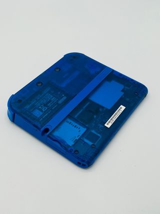 Nintendo 2DS – Edizione Blu Trasparente (EUR)