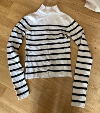 Jersey de rayas blanco y negro